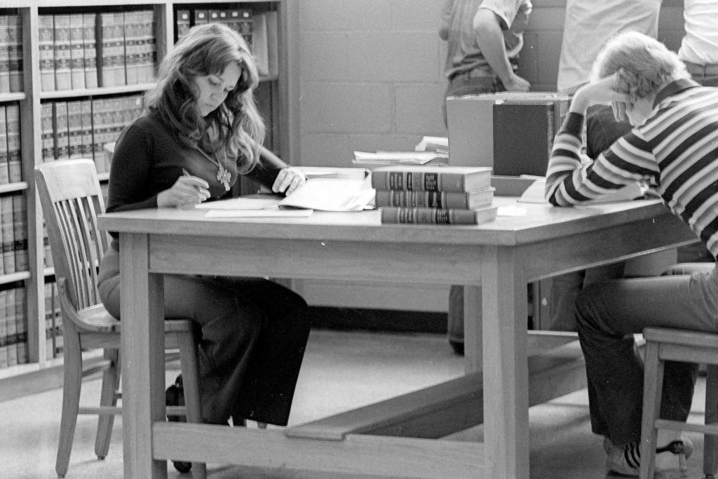 University of Montana students study in the law library in the 1970s. (Mansfield Library, University of Montana)